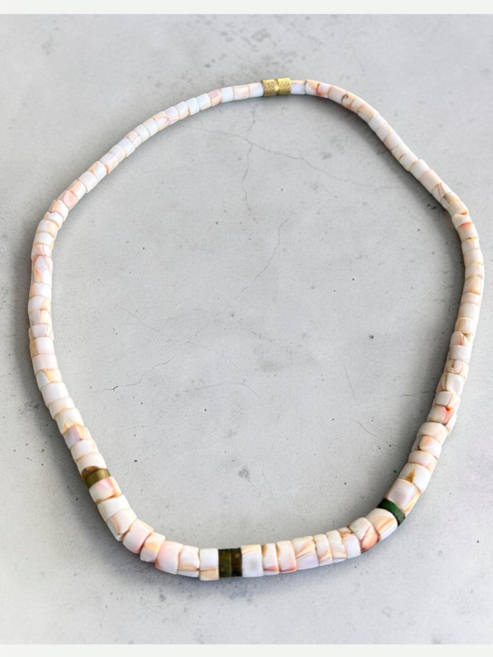 Vintage 1970’s Native American Heishi Shell Turquoise Necklace with Barrel Clasp